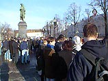 Акция по обмену книг современных авторов на сборник российской классики, организованная в Москве общественной организацией "Идущие вместе", официально завершена Акция по обмену книг современных авторов на сборник российской классики, организованная в Москве общественной организацией "Идущие вместе", официально завершена