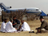 Афганские паломники забаррикадировались в Кабульском аэропорту и требуют переговоров с правительством