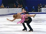 Французские фигуристы Марина Анисина и Гвендаль Пейзера - олимпийские чемпионы в танцах на льду 