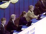 Ле Гунь подверглась словесным оскорблениям и угрозам в физической расправе со стороны тех, кто не разделял ее оценки Ле Гунь подверглась словесным оскорблениям и угрозам в физической расправе со стороны тех, кто не разделял ее оценки