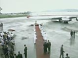 Четверо предполагаемых террористов, якобы собиравшихся совершить покушение на жизнь кубинского лидера Фиделя Кастро, арестованы в панамской столице в первый день работы 10-й Ибероамериканской встречи в верхах Четверо предполагаемых террористов, якобы собиравшихся совершить покушение на жизнь кубинского лидера Фиделя Кастро, арестованы в панамской столице в первый день работы 10-й Ибероамериканской встречи в верхах