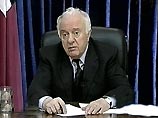 "Есть факты, прямо говорящие: президент Грузии Эдуард Шеварднадзе заигрывает с чеченскими боевиками и пытается вести с ними сепаратную игру" "Есть факты, прямо говорящие: президент Грузии Эдуард Шеварднадзе заигрывает с чеченскими боевиками и пытается вести с ними сепаратную игру"