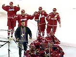 Белорусские хоккеисты вернулись в российские клубы без своих доспехов