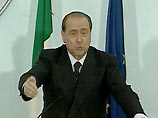 Премьер-министр Италии Сильвио Берлускони покидает пост президента легендарного футбольного клуба "Милан"