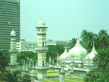 Соборная мечеть в Куала-Лумпуре