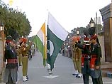 Индия высылает из страны двух сотрудников посольства Пакистана