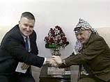 Арафат провел переговоры со специальным представителем США на Ближнем Востоке Зинни