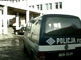 Взломщики проникли в дом министра со двора, выбив стекло Взломщики проникли в дом министра со двора, выбив стекло