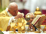 Папа Римский Иоанн Павел II возглавил в субботу вечером торжественное богослужение в соборе Святого Петра в Риме