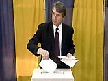 Блок бывшего премьер-министра Украины Виктора Ющенко "Наша Украина" получит в будущем украинском парламенте 112 депутатских мандатов