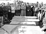 Алжир. Похороны убитых вооруженными исламистами Алжир. Похороны убитых вооруженными исламистами