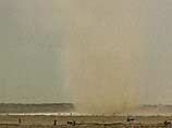 Тонны пыли и песка кружат в воздухе над Приморьем
