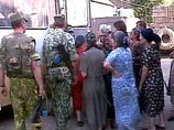 ...с требованием осудить предполагаемые акты насилия над женщинами со стороны российских военных в Чечне