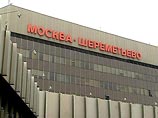 Лужков хочет забрать себе "Внуково" и "Шереметьево" Лужков хочет забрать себе "Внуково" и "Шереметьево"