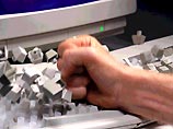 Дети и подростки используют интернет для издевательства друг над другом Дети и подростки используют интернет для издевательства друг над другом