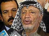 Между тем сегодня Ясир Арафат предложил Израилю возобновить мирные переговоры. Он лично позвонил в Вашингтон госсекретарю США Мадлен Олбрайт и сказал, что "пора прекратить двухмесячную эскалацию насилия в секторе Газа"
