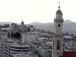 Свыше двух недель в одной из главных христианских святынь укрываются около 200 палестинцев, в том числе вооруженных