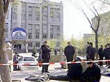 Инцидент произошел в понедельник около 8 часов утра перед зданием дагестанского управления "Автодора" Инцидент произошел в понедельник около 8 часов утра перед зданием дагестанского управления "Автодора"