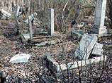 В Словакии вандалы разгромили еврейское кладбище
