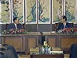 Предполагается, что основными темами на переговорах станет возможный ответный визит Ким Чен Ира в Сеул и военный вопрос: две Кореи до сих пор формально находятся в состоянии войны.