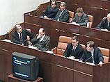 Руслан Аушев пока остается сенатором