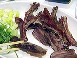 Корейские рестораны будут угощать туристов собачатиной бесплатно Корейские рестораны будут угощать туристов собачатиной бесплатно