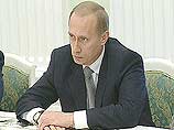 Президент России Владимир Путин заявил сегодня, что все усилия по ближневосточному урегулированию "поставлены сейчас на грань катастрофы, все стремления и усилия будут бесполезны, если не удастся понизить уровень насилия и противостояния"