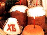 Традиционные пасхальные кулинарные изделия - куличи, крашеные яйца и творожную пасху - собирались приготовить к празднику 78,5% россиян