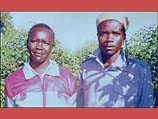 "Господня армия сопротивления" была создана около 15 лет назад бывшим католическим катехизатором Джозефом Кони (справа на фото), провозгласившим себя пророком и заявляющим о намерениях построить общество, основанное на десяти заповедях Господних