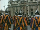 Служба в гвардии Ватикана, несмотря на маленький оклад, считалась раньше весьма престижной