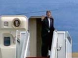 Джордж Буш прибудет вечером в четверг из Берлина в Москву на своем специальном бело-голубом президентском Boeing