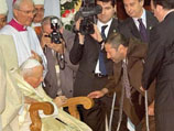 Иоанн Павел II возглавил богослужение в Баку
