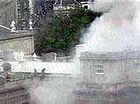 Пожар вспыхнул в междуэтажном перекрытии в западном крыле дворца