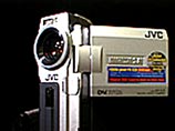 В Чехии Ленин рекламирует камеры JVC
