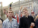 Московские власти разрешили показ матча Россия - Бельгия на уличных мониторах Московские власти разрешили показ матча Россия - Бельгия на уличных мониторах