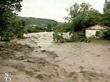 8 человек погибли в результате наводнения на юге России