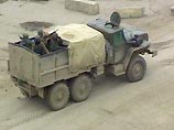 на пересечении улиц Гудермесская и Заводская из автоматического оружия и гранатометов была обстреляна автомашина "Урал" с чеченскими милиционерами на пересечении улиц Гудермесская и Заводская из автоматического оружия и гранатометов была обстреляна автомашина "Урал" с чеченскими милиционерами