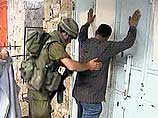 Сегодня ночью израильские военнослужащие провели аресты палестинцев, подозреваемых в причастности к террористической деятельности