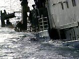 Взрыв и пожар на борту судна произошел, когда танкер стоял в порту Туркменбаши в ожидании погрузки мазута и нефти