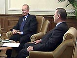 Владимир Путин заявил, что сообщения об отставке правительства - это "злонамеренные слухи"