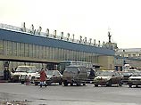 В аэропорту Внуково идет поиск взрывного устройства