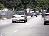 В ЮАР охранник автостоянки остановил угонщика, проехав на капоте 40 км
В ЮАР охранник автостоянки остановил угонщика, проехав на капоте 40 км
