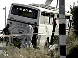 В минувший вторник палестинские боевики совершили нападение на израильский пассажирский автобус у поселения Эмануэль под Наблусом