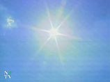 На солнце же, по данным метеорологов, воздух прогревается до 80-85 градусов