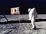 Аресты были произведены в минувшие выходные - как раз в 33 годовщину "лунной прогулки" космонавта Нейла Армстронга