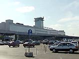 У аэропорта "Домодедово" обстреляны два автомобиля