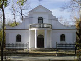 Католический приход в Петропавловске был вновь открыт в 1992 году