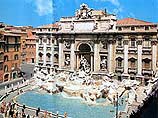 Власти Рима признали свое поражение в длительном судебном споре с инвалидом, который зарабатывал 100 тыс. фунтов стерлингов в год, собирая монетки, брошенные в фонтан Треви