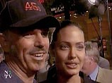 Джон Войт выступил с телеобращением к своей дочери Анджелине Джоли 