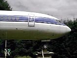 Американец обустраивает жилище своей жизни в Boeing 727